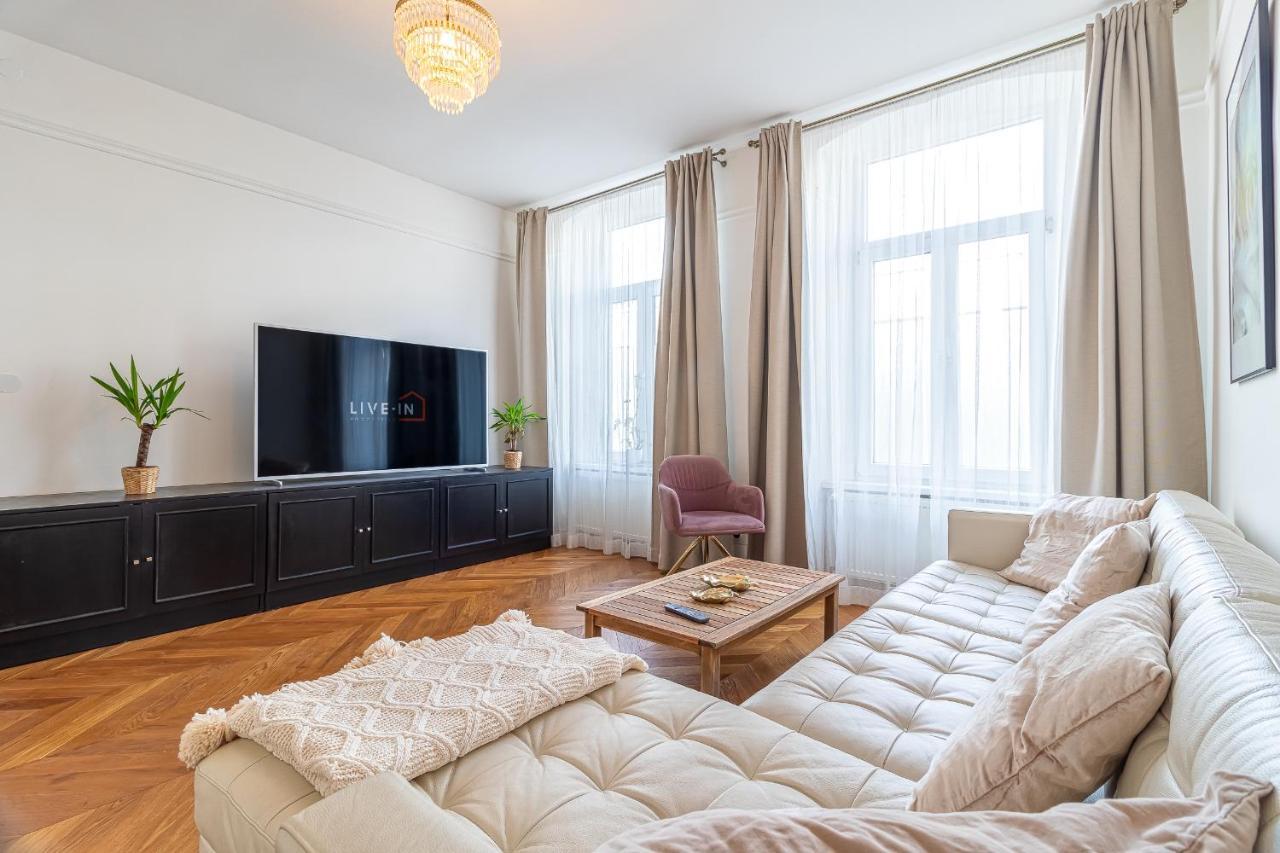 Trendy Apartment In Central Μπρατισλάβα Εξωτερικό φωτογραφία